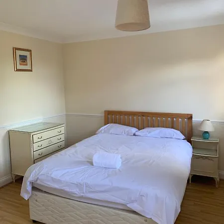 Super King Bed Suite, Executive Office, Fast Wifi, Free Parking St Ives  Exterior photo