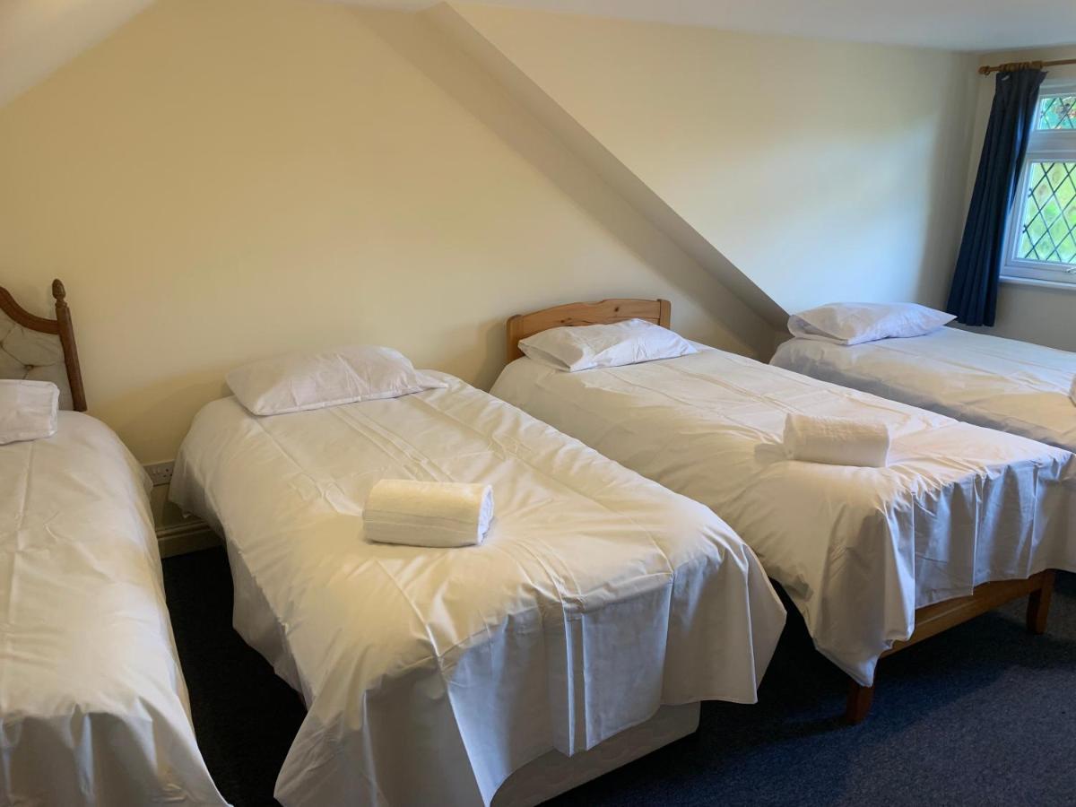 Super King Bed Suite, Executive Office, Fast Wifi, Free Parking * St Ives (Cambridgeshire)